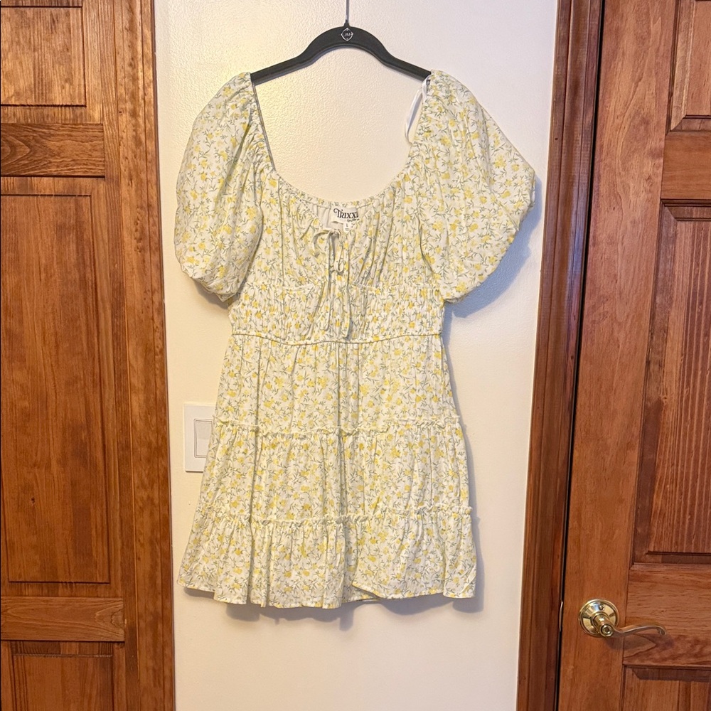 Yellow Floral Puff Sleeve Blouse